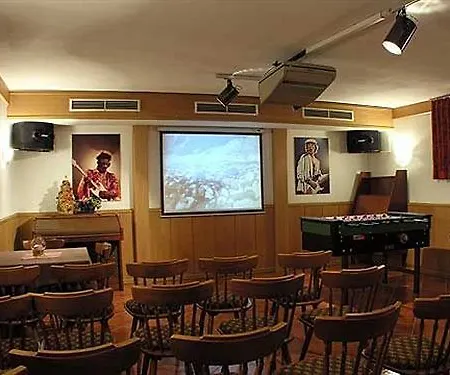 Hotel Mozart 3*