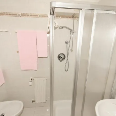 Mozart Otel 3*