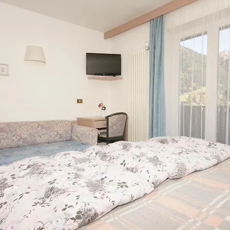 Hotel Mozart 3*