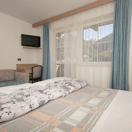 Mozart Otel 3*